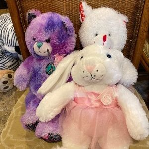Stuffed animal bundle
